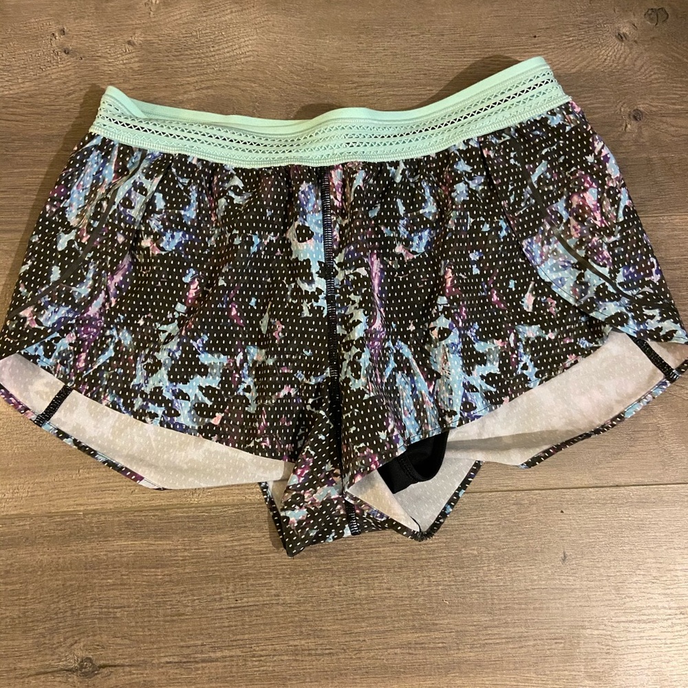 Lululemon active shorts - 6